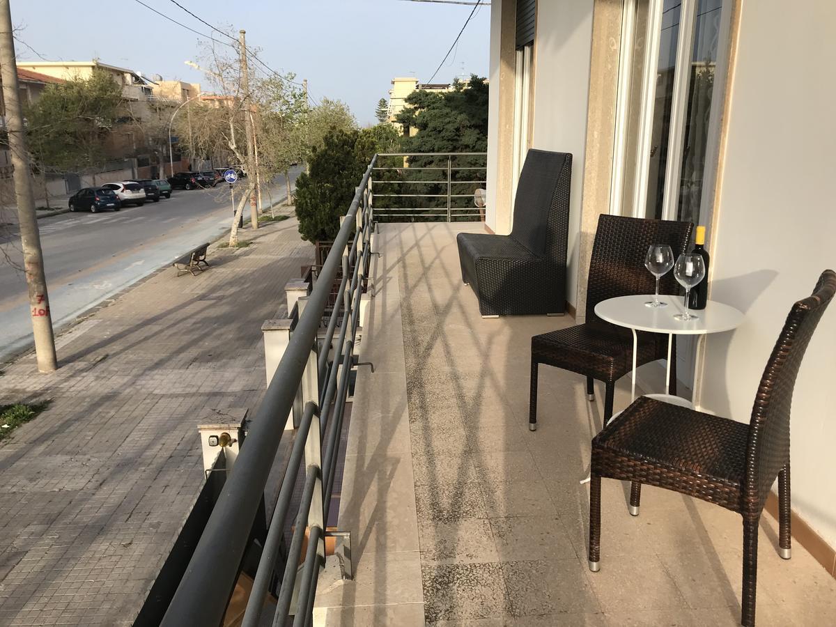 Le Torrette Rooms And Apartments Авола Екстер'єр фото