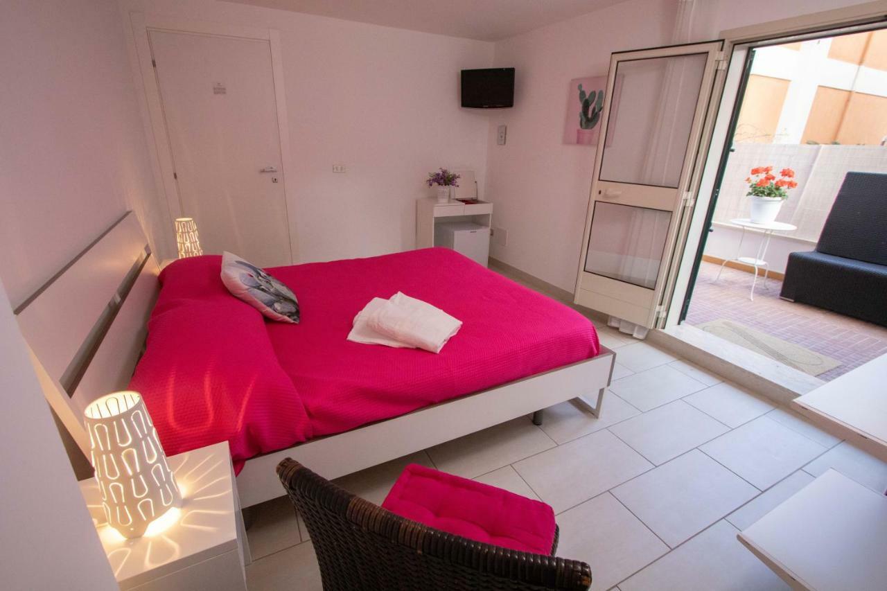 Le Torrette Rooms And Apartments Авола Екстер'єр фото